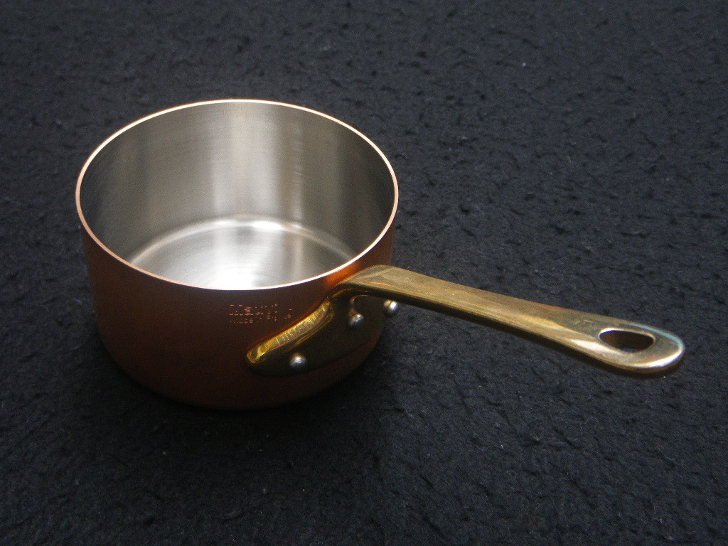 Made in France 9cm 240g small saucepan Франция Mini кастрюля осмотр : кухонная утварь кулинария Solo кемпинг Mauvielm vi e-ru