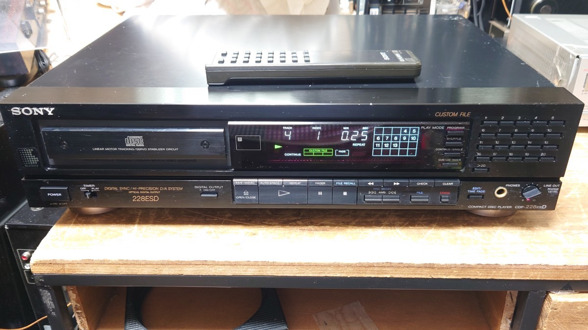 SONY CDプレーヤー CDP-228ESD 中古　代替リモコン付