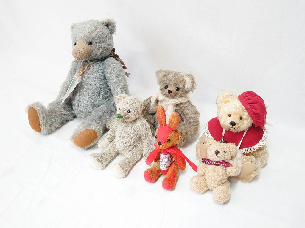 R-070872　Teddy Bear(テディベア)とHarris Tweed(ハリスツイード)　バニー　ぬいぐるみ6体セット(くま、クマ、ドイツ、Keita)