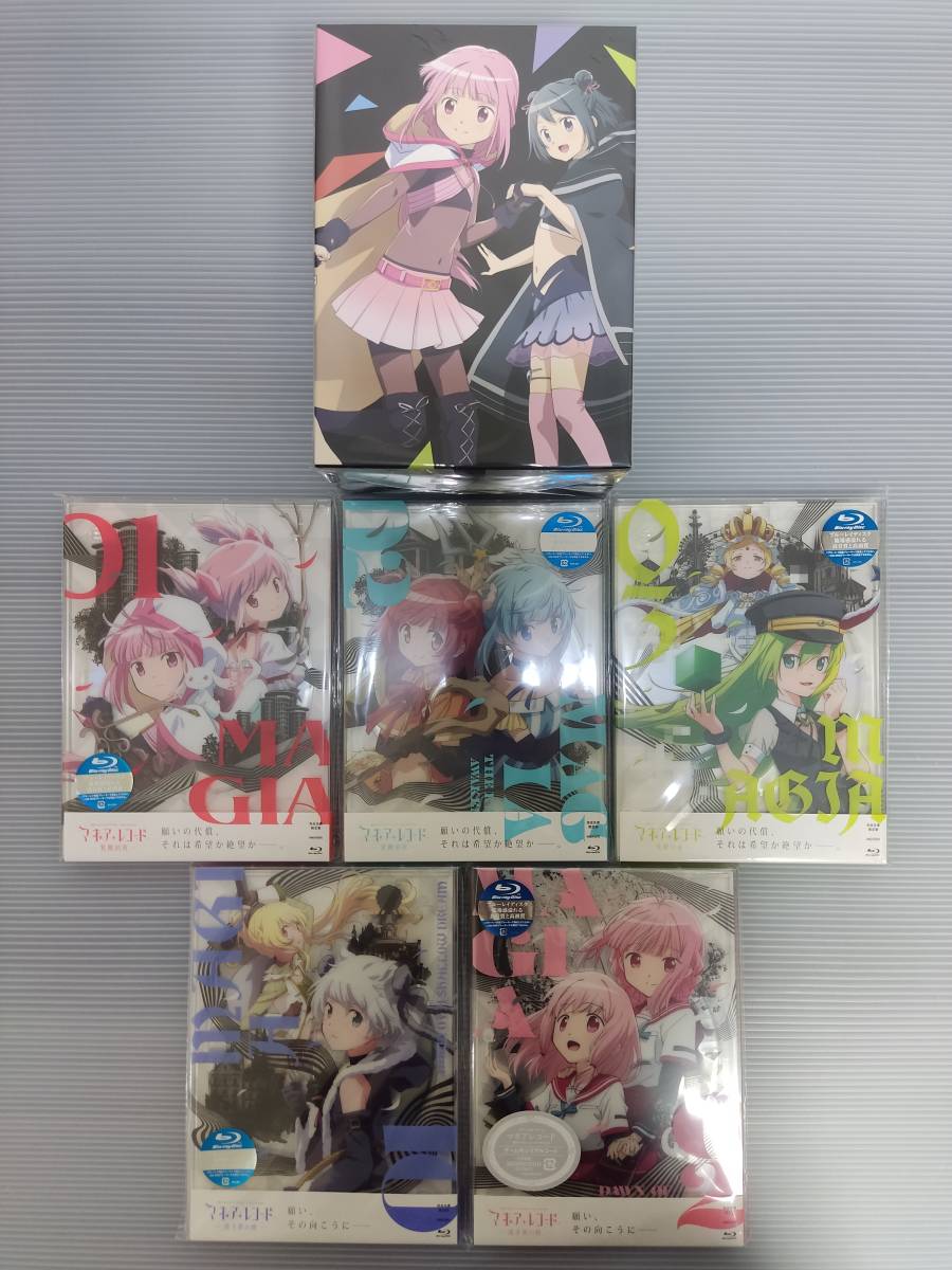 送料無料 新品 Blu-ray マギアレコード 魔法少女まどか☆マギカ外伝 2nd Season 1～3巻＆Final Season 1～2巻(全5巻) 全巻収納BOX付き_画像1