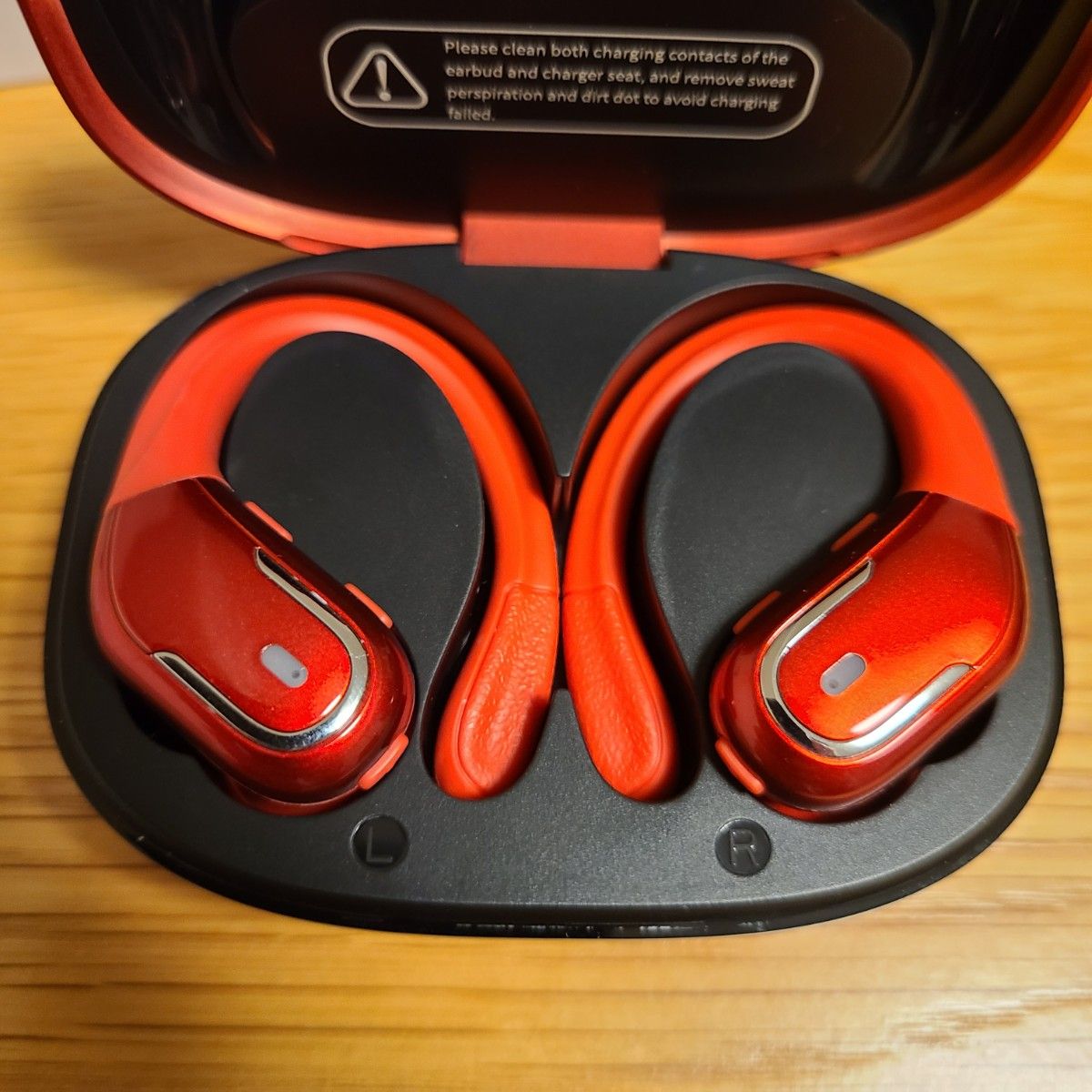BX27 ワイヤレス・イヤホン Bluetooth5.3 (耳掛け式カナル型) ほぼ未使用 BX27 ワイヤレス・イヤホン Bluetooth5.3 (耳掛け式カナル型) ほぼ未使用
