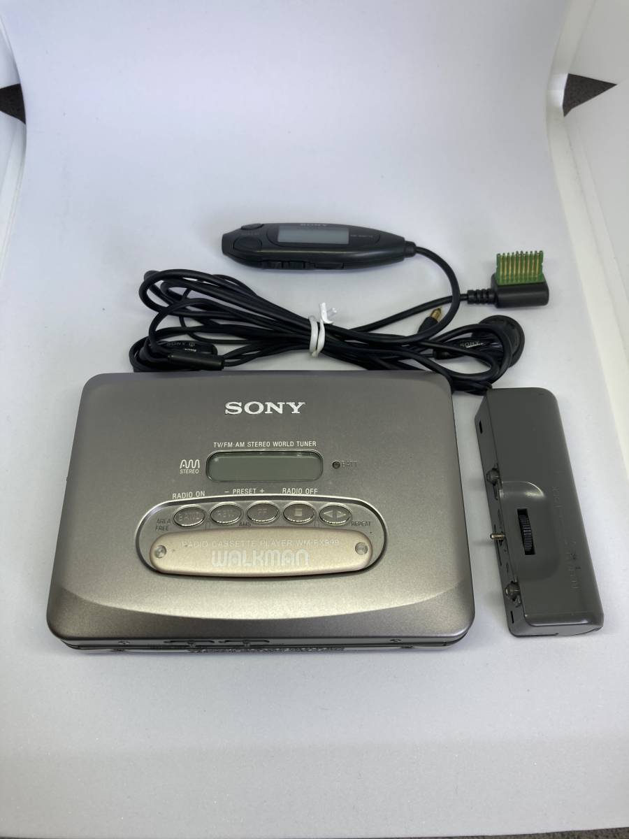 動作品 ソニー ウォークマン SONY WALKMAN チューナー付カセットプレーヤー WM-FX999 リモコン・電池ボックス付き_画像1