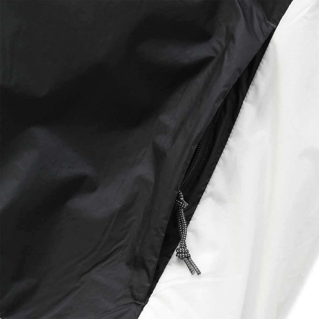 ナイキ ACG ウインドプルーフ フーディジャケット Mサイズ 定価16500円 ブラック/ホワイト 撥水 ナイロン ウィンドブレーカー パッカブルの画像8