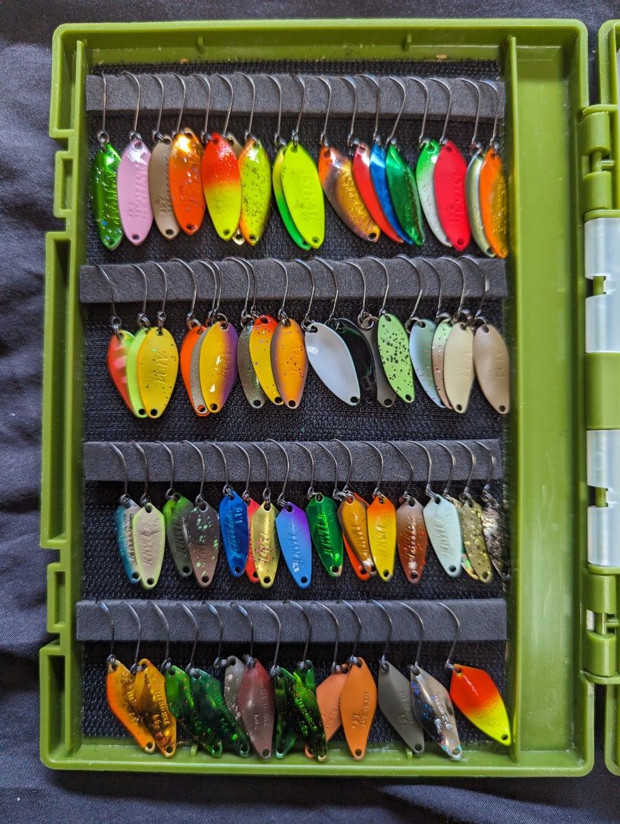 スプーンセット110個 オリカラ 限定 エリアトラウト 管釣り スプーンセット110個 オリカラ 限定 エリアトラウト 管釣り