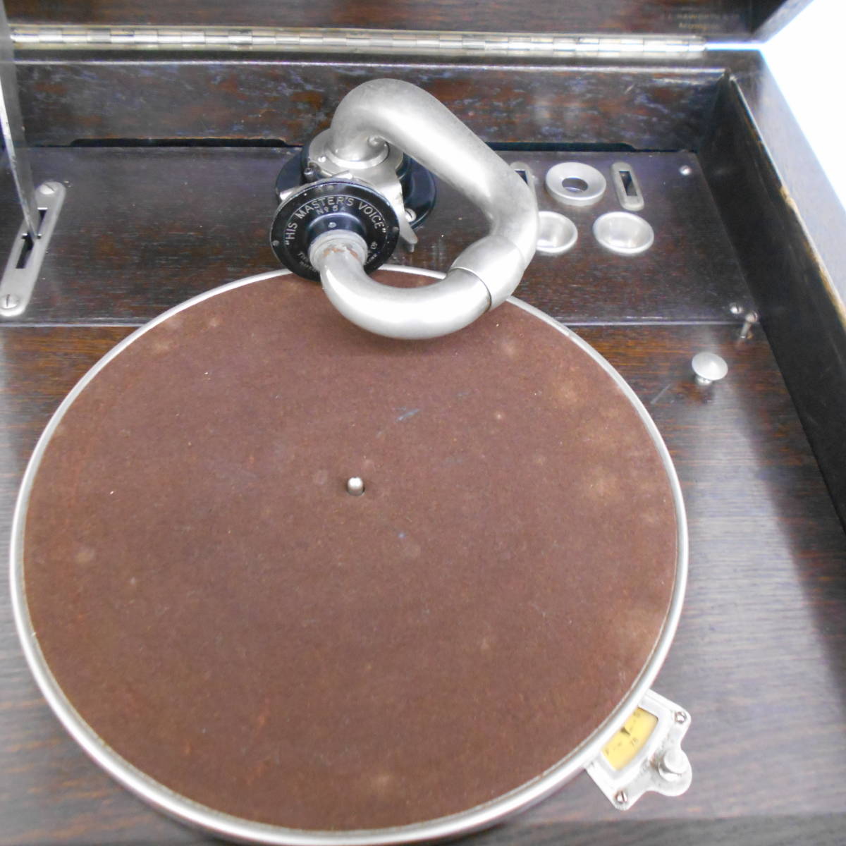  Britain HMV163( oak ) floor type gramophone service being completed working properly goods 