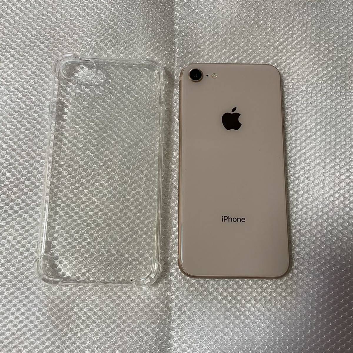 正規品質保証】 SIMフリー 美品 iPhone8 バッテリー容量100% SIMロック