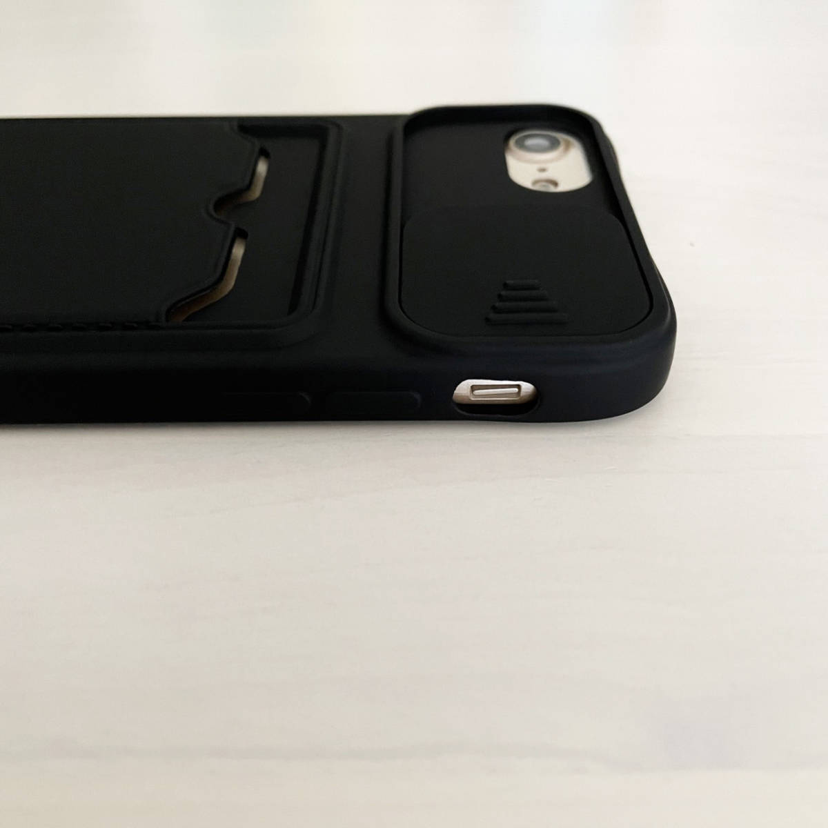 iPhone 6 6s 7 8 SE (第2世代/第3世代) SE2 SE3 スマホ ショルダー ケース シリコン 肩掛け 紐付き 収納 ブラック 黒_画像4