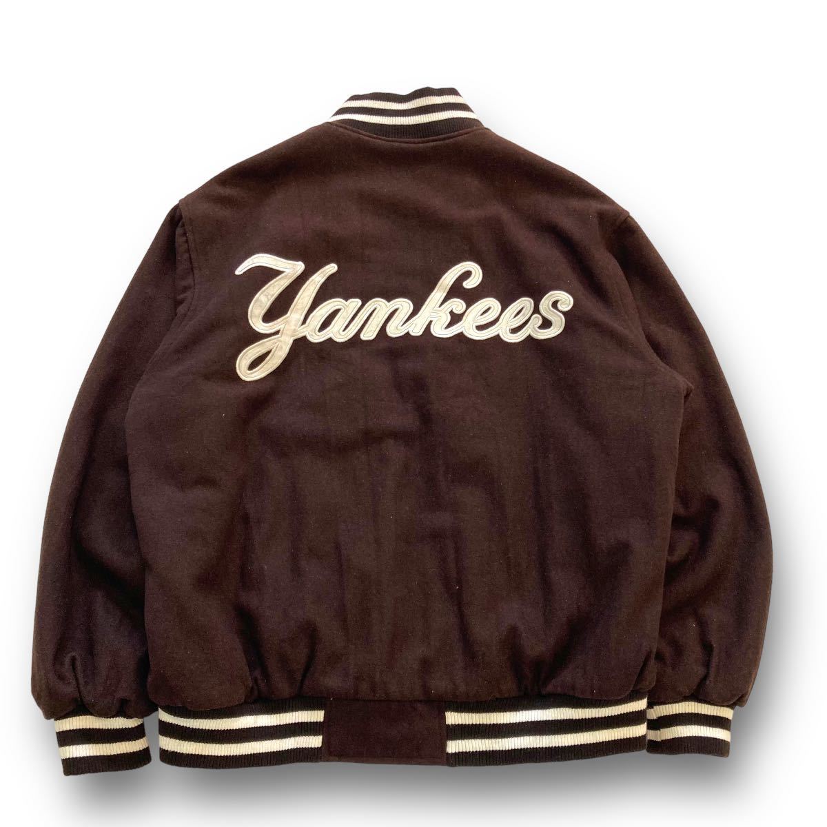 Yankees】ニューヨークヤンキース スタジャン レザーロゴ Yankees】ニューヨークヤンキース スタジャン レザーロゴ