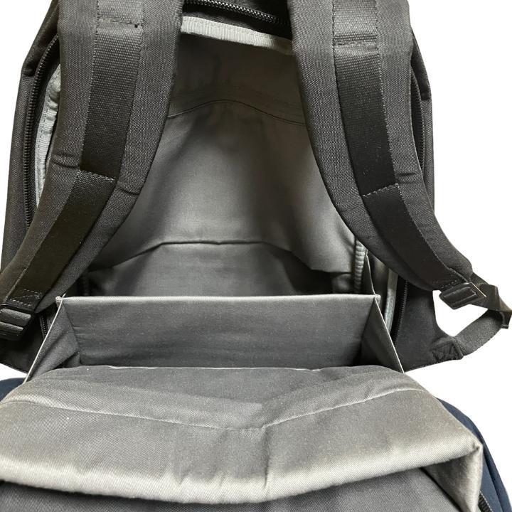 美品】cote&ciel コートエシエル Isar M Black リュック ラップトップ
