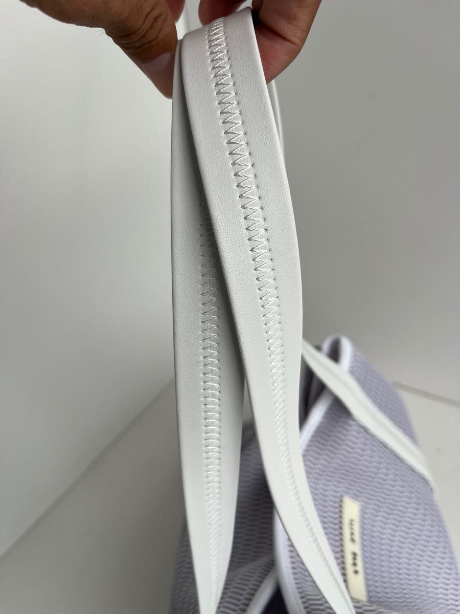 極美品 qbag parisネストMサイズ グレージュビアンコ 1回のみ使用