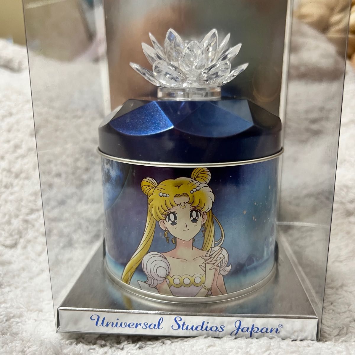 美品 セーラームーン USJコラボ 空き缶 容器 銀水晶 セレニティ 美品 セーラームーン USJコラボ 空き缶 容器 銀水晶 セレニティ