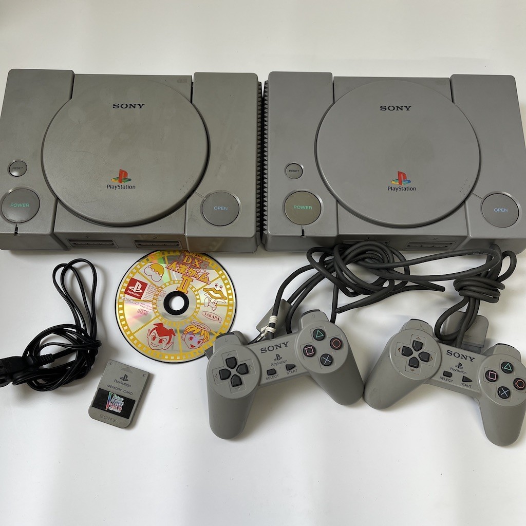 ソニー PlayStation プレイステーション PS1 SCPH-5500 本体 2台まとめてセット メモリーカード コントローラー Y0926-38_画像1