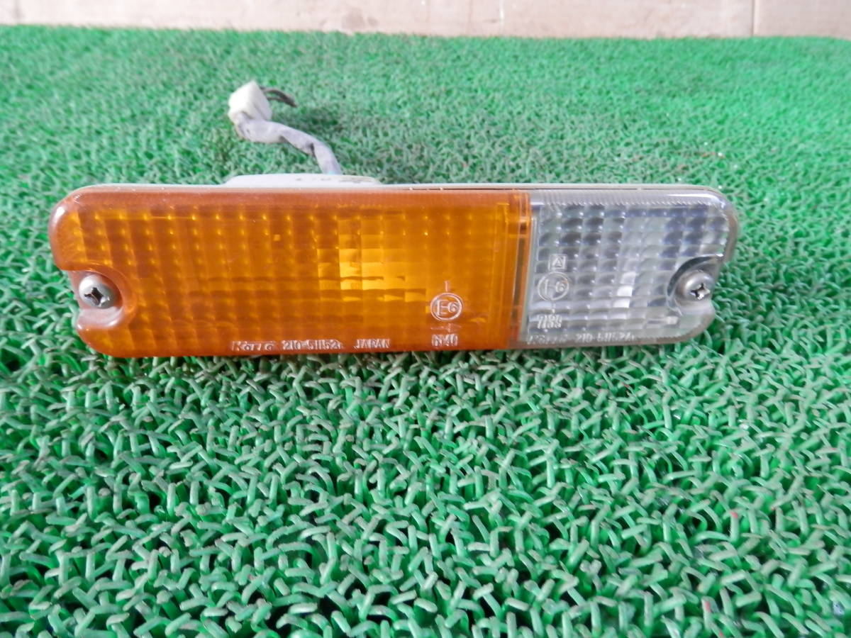 ◆3310-232　ダイハツ　シャレード　G10　フロント左ウィンカーユニット
