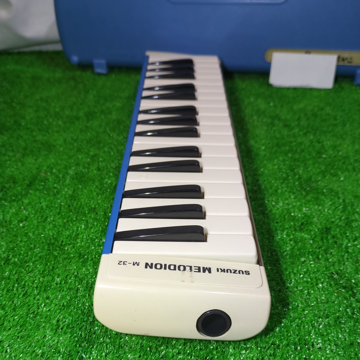 180 SUZUKI MELODION M-32 鍵盤ハーモニカ ピアニカ スズキ ハーモニカ 検) リコーダー 縦笛 トランペット 音楽 吹奏楽 管楽器の画像3