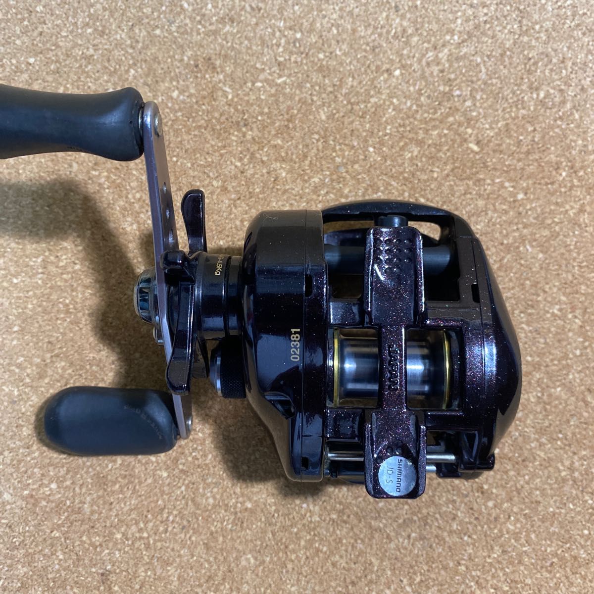 シマノ 09 スコーピオンXT 1500 右巻きベイトリール 送料込み シマノ 09 スコーピオンXT 1500 右巻きベイトリール 送料込み