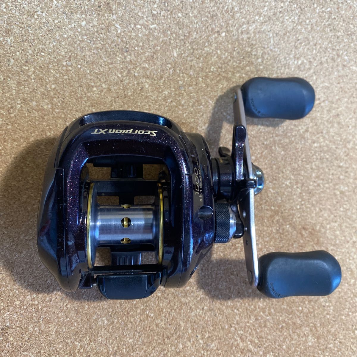 シマノ 09 スコーピオンXT 1500 右巻きベイトリール 送料込み シマノ 09 スコーピオンXT 1500 右巻きベイトリール 送料込み