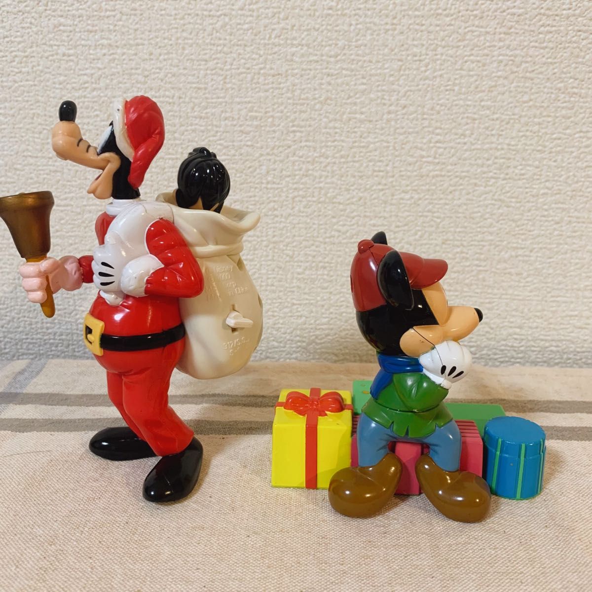 激レア マクドナルド ハッピーセット ディズニー 2000年|Yahoo 激レア マクドナルド ハッピーセット ディズニー 2000年|Yahoo