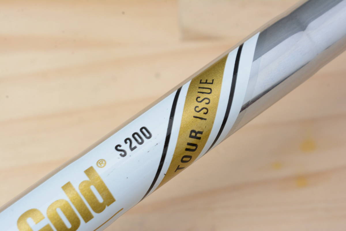 【程度良好 人気モデル】A GRIND CMB ハイブリッドアイアン4U 23° Dynamic Gold AMT フレックスS200 Aグラインド ユーティリティ 4UT 4H_画像6