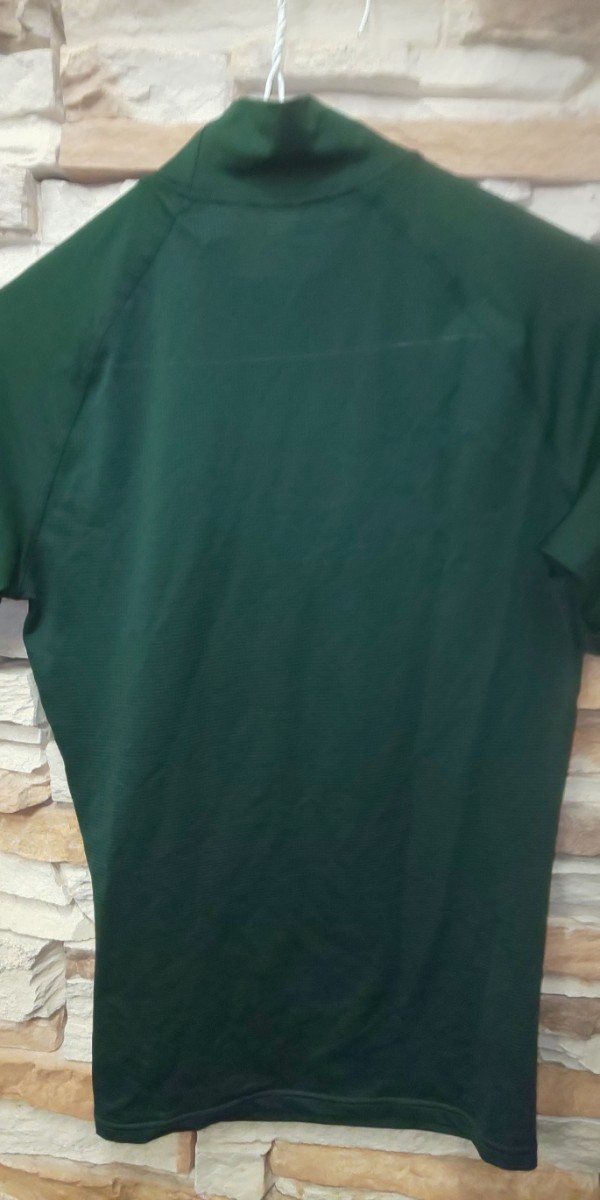 美品 アンダーアーマー アンダーシャツ ヒートギア サイズMD カラーDグリーン 半袖 ベースボール 野球_画像3