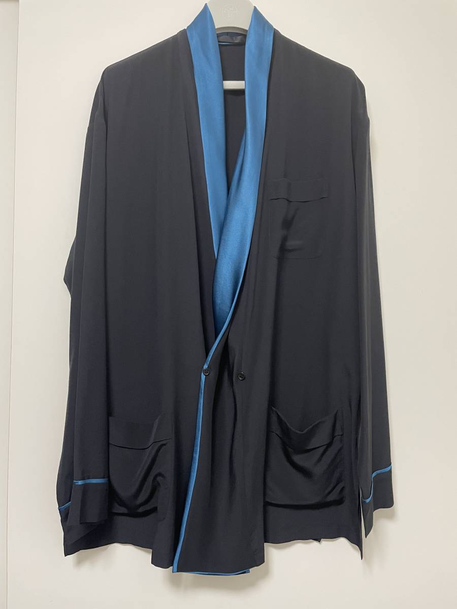 Haider Ackermann is Ida -a car man silk shawl color shirt ki Haider Ackermann is Ida -a car man silk shawl color shirt ki