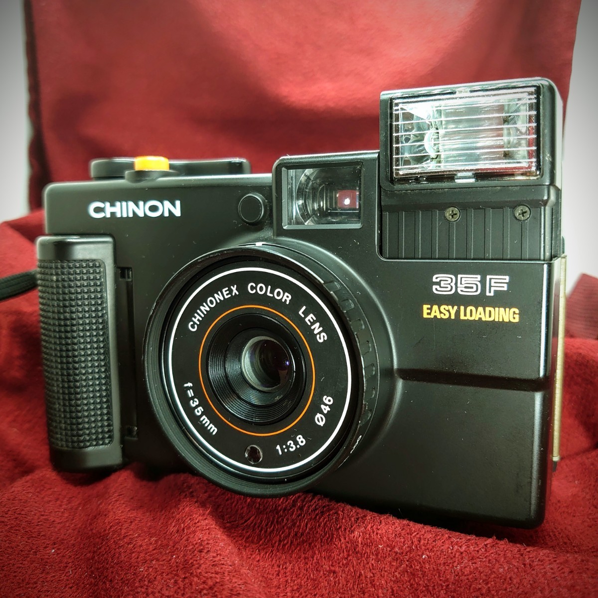 9137【フラッシュ/シャッターOK】CHINON 35F EASY LOADING チノン コンパクトフィルムカメラ CHINONEX COLOR LENS F:3.8 35mm_画像1