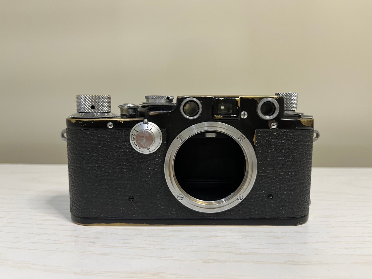 ヤフオク! - Leica IIIc 3c Rangefinder Black Body ライカ