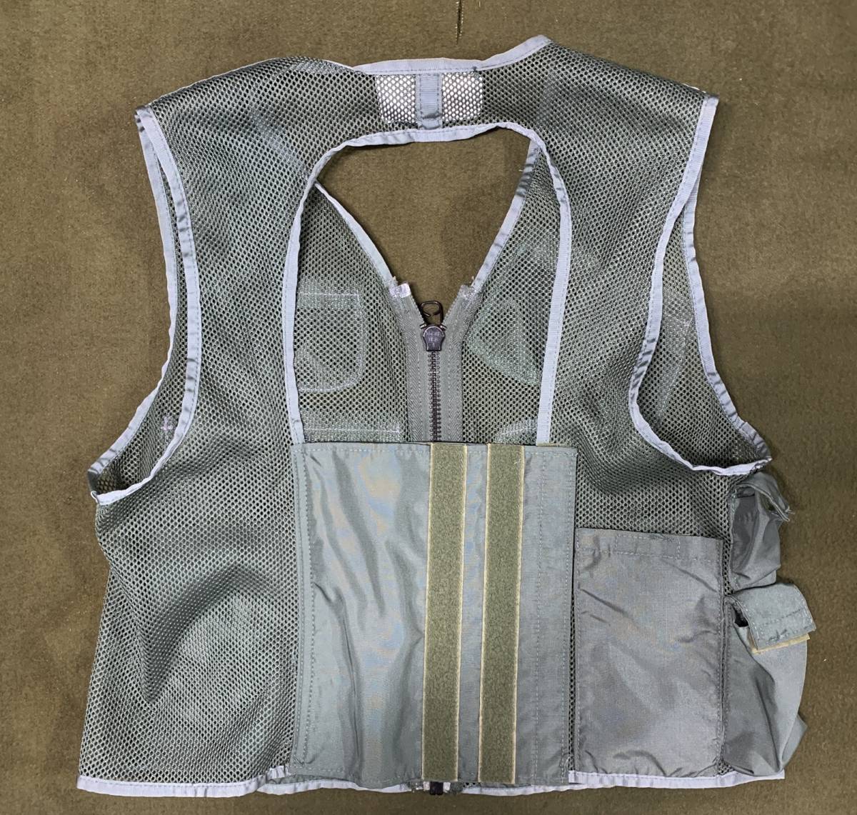 #. 米軍実物 官給品 SURVIVAL VEST(SRU-21/P)11種 セット. 特殊部隊空挺部隊2023/ 10/ 18_画像3