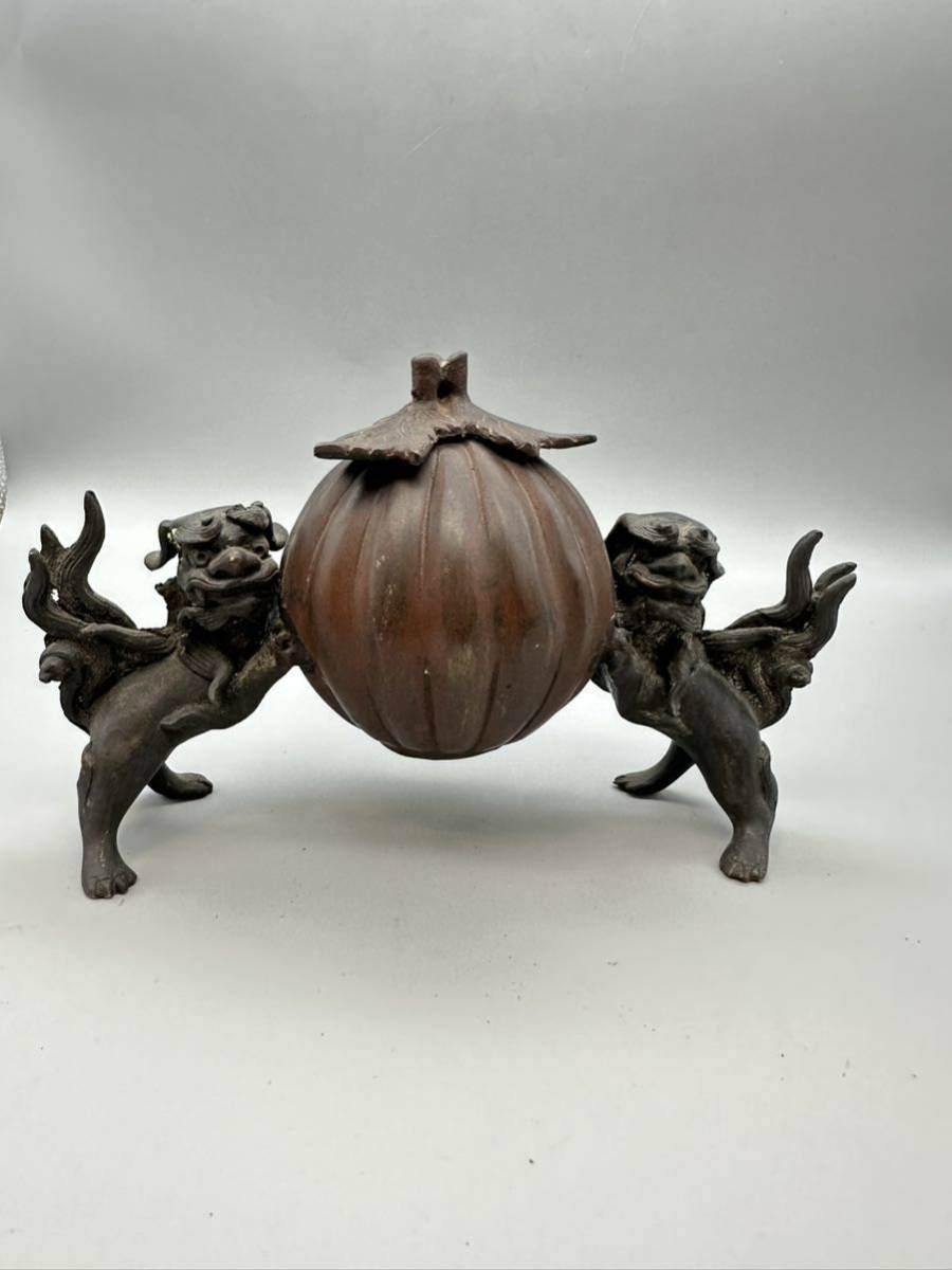 Y10038 時代物 銅製 茄子持双獅子 獅子 茄子 香炉 古玩 古美術-
