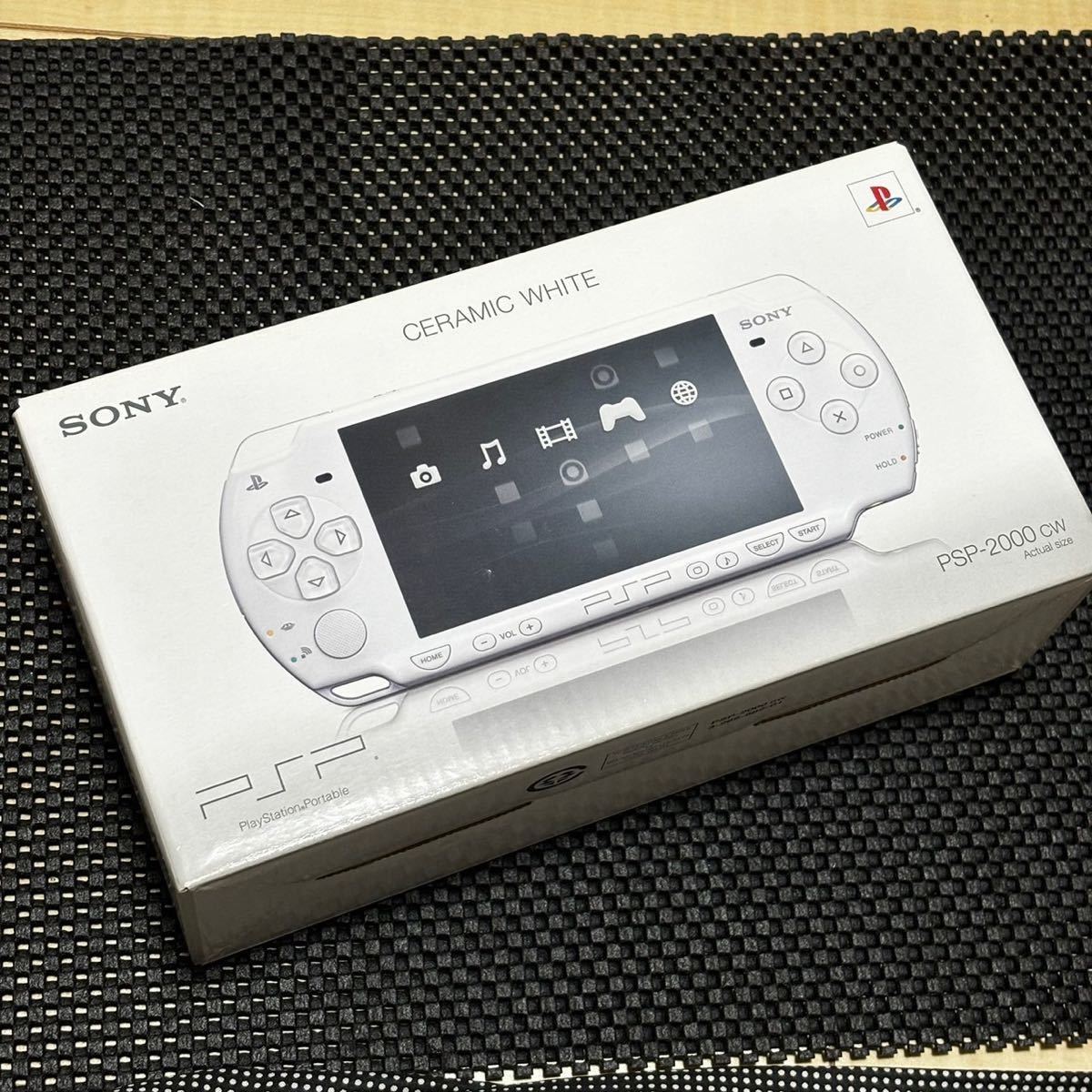☆新品未使用☆ PSP「プレイステーション・ポータブル」 セラミック