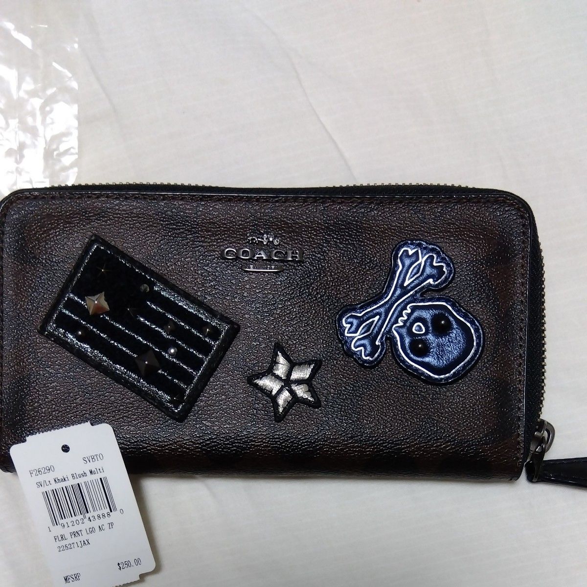 COACH 長財布 未使用|Yahoo!フリマ(旧PayPayフリマ) COACH 長財布 未使用|Yahoo!フリマ(旧PayPayフリマ)