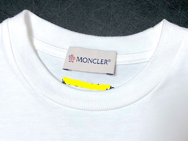 二点落札で送料無料！ 2A48 Moncler モンクレール キッズ 22/23AW 半袖 Tシャツ ロゴ ワッペン クルーネック 4才 104㎝ 男の子 女の子 白_画像5