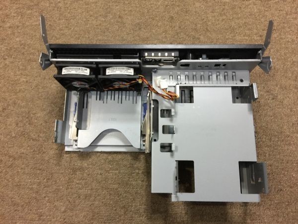 1.LENOVO ThinkCentre 8808用 　前面パネル部　 BO370_画像1