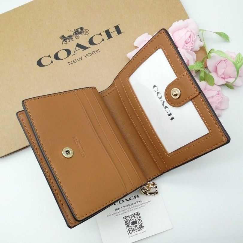 新商品 COACH 折り財布 NEWデザイン 正規品|PayPayフリマ