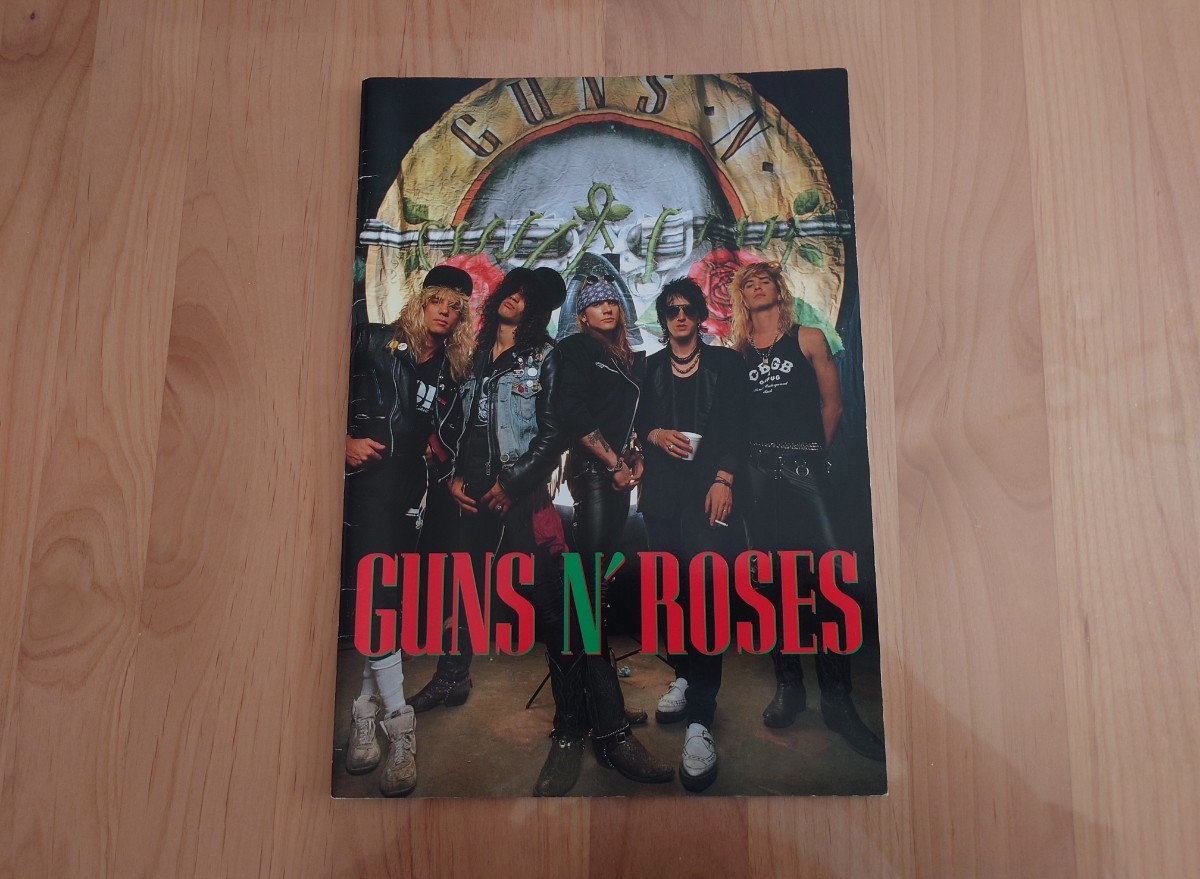 ★ガンズ・アンド・ローゼズ Guns N' Roses GN'R★日本公演1988★ツアーパンフレット★concert brochure★中古品★JAPAN TOURの画像1