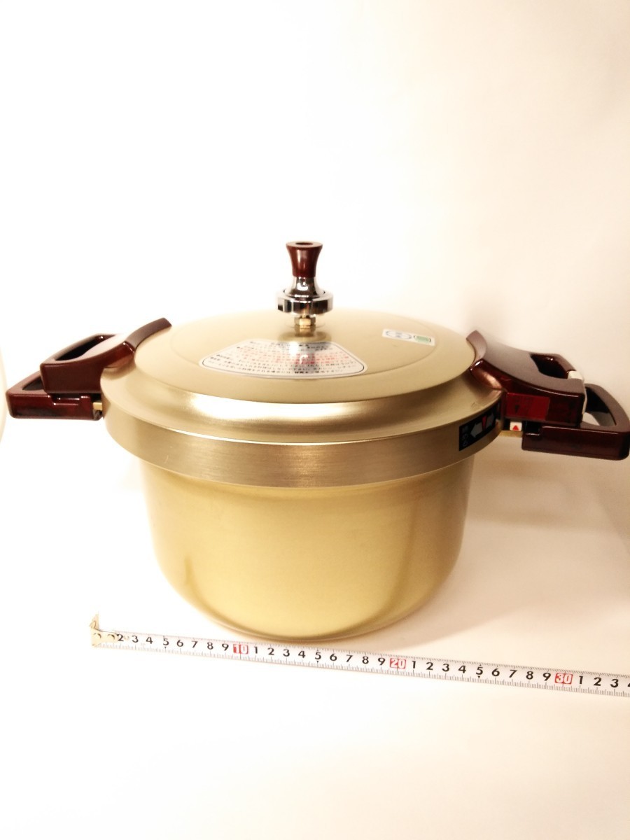 生産終了品 ピースター 圧力鍋 ゴールド 6.4L 関西軽金属工業 鍋 生産終了品 ピースター 圧力鍋 ゴールド 6.4L 関西軽金属工業 鍋
