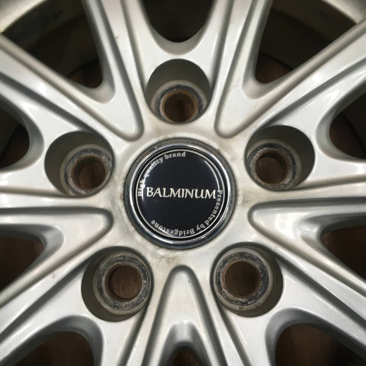 【5000円スタート】BALMINUM バルミナ 15x6J 5穴 PCD:114.3 IS:50 ハブ径:60 2019年製 ブリヂストン VRX2 195/65R15 冬タイヤ 4本セット_画像3