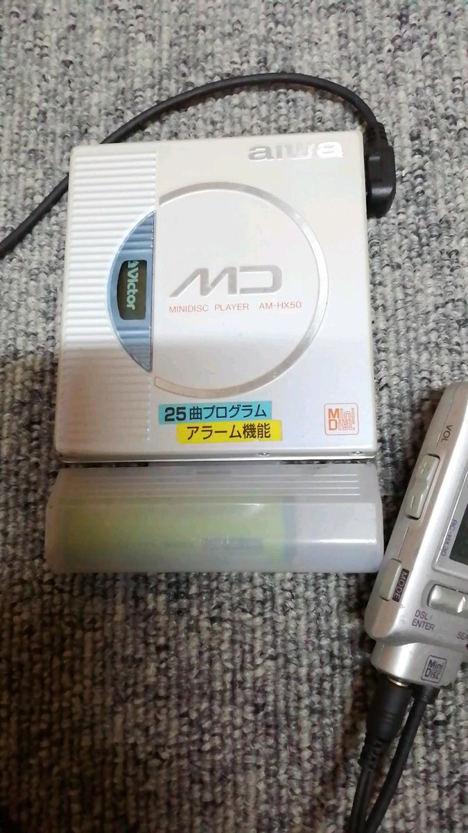 aiwa アイワ ミニディスクウォークマン AM-HX50 ポータブルMDプレイヤー