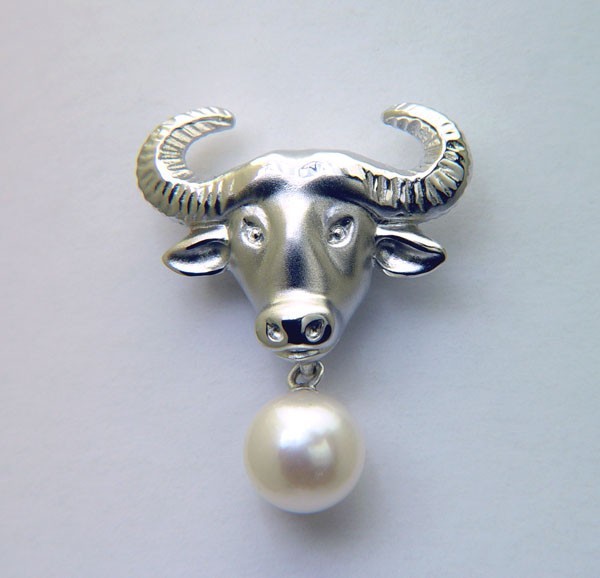 リアル マベ真珠パールブローチ  ホワイトカラー 合金製 真珠