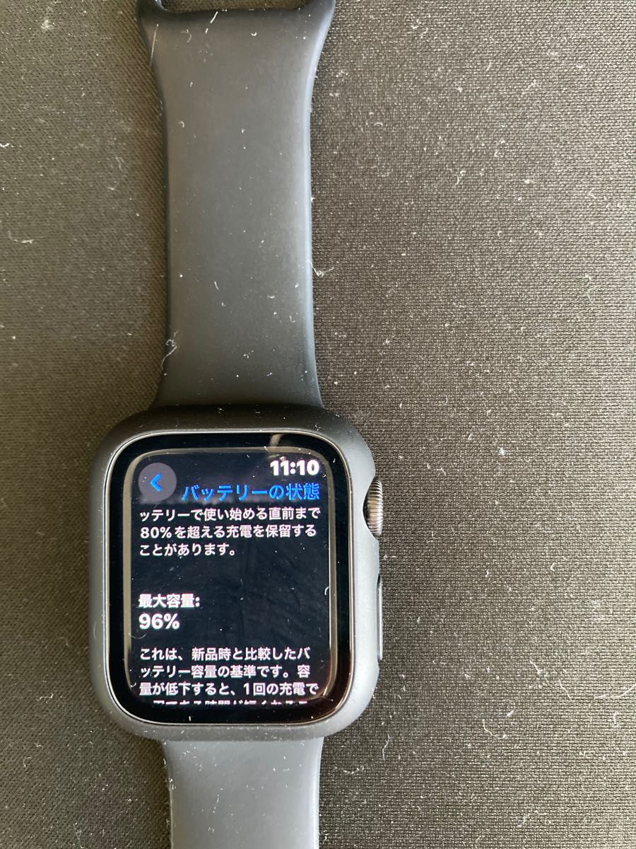 最終値下げ Apple Watch SE GPSモデル 40mm MYE02J/A スペースグレイ