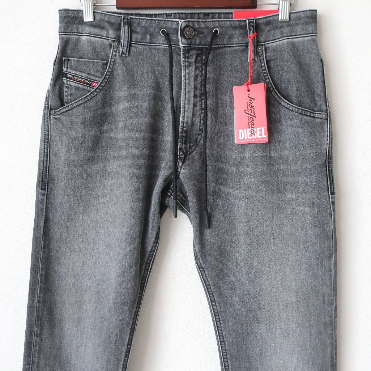 新品 未使用 ディーゼル DIESEL 人気 ジョグジーンズ KROOLEY-Y-T ストレッチ スウェット デニム パンツ メンズ 黒 ブラック W30 Mサイズ_画像3