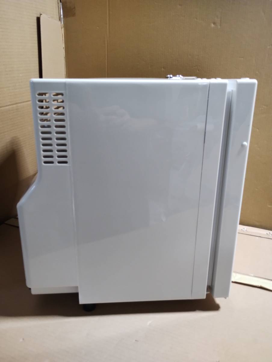 【美品】ジーマックス　Z-MAX 冷蔵庫 ペルナイス ホワイト ZER-18 [幅35cm /1ドア /右開きタイプ /18L]2019年製_画像7
