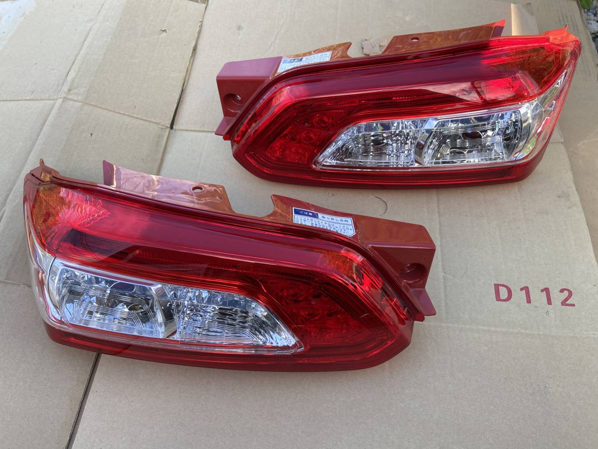 ☆LA400K ダイハツ コペン ローブ 左右 純正 テールランプ☆(テール
