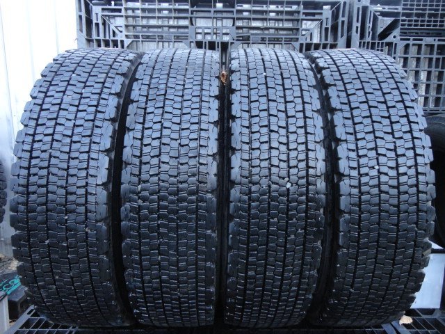 ●5323 冬 ブリヂストン W900 225/80R17.5 123/122L 4本 2020年製_画像1