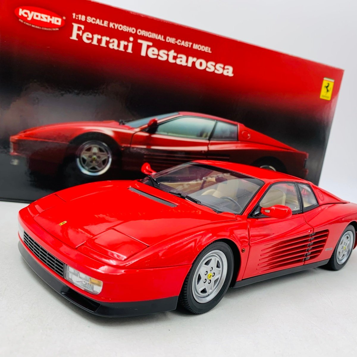 年末のプロモーション大特価！ 1/18 京商 中古品 Ferrari レッド