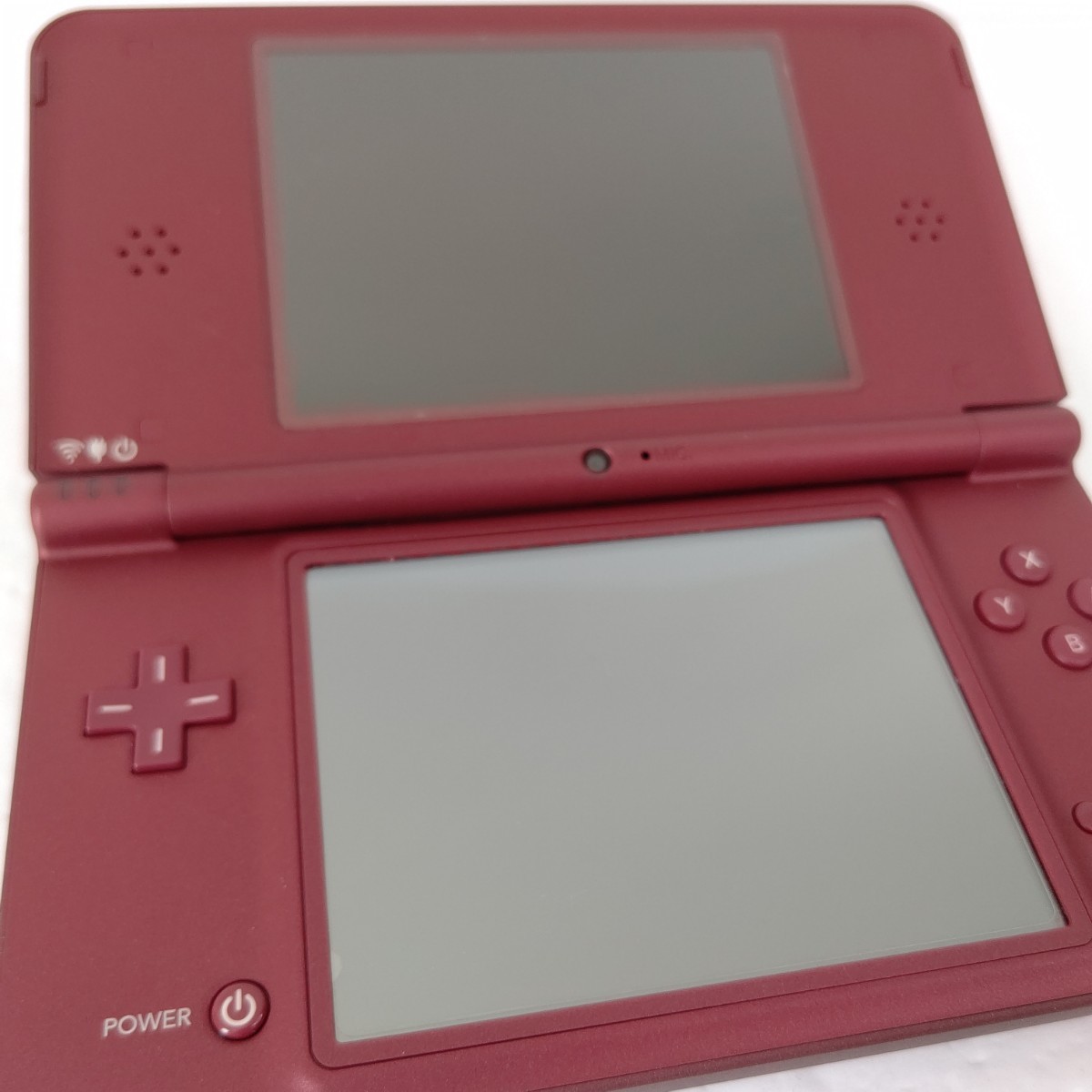 Nintendo ニンテンドーDSiLL ワインレッド 極美品 任天堂 ゲーム機