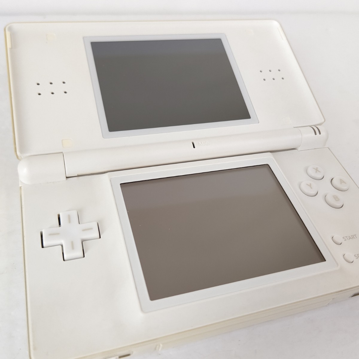 Nintendo　ニンテンドーDSlite　クリスタルホワイト　美品　ゲーム機