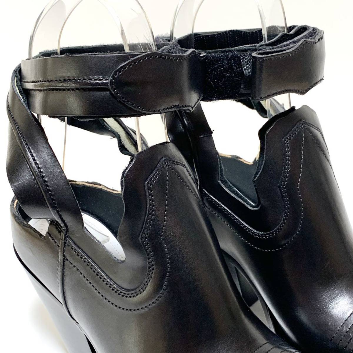 未使用 メゾンマルジェラ Maison Margiela アンクル ストラップ 未使用 メゾンマルジェラ Maison Margiela アンクル ストラップ