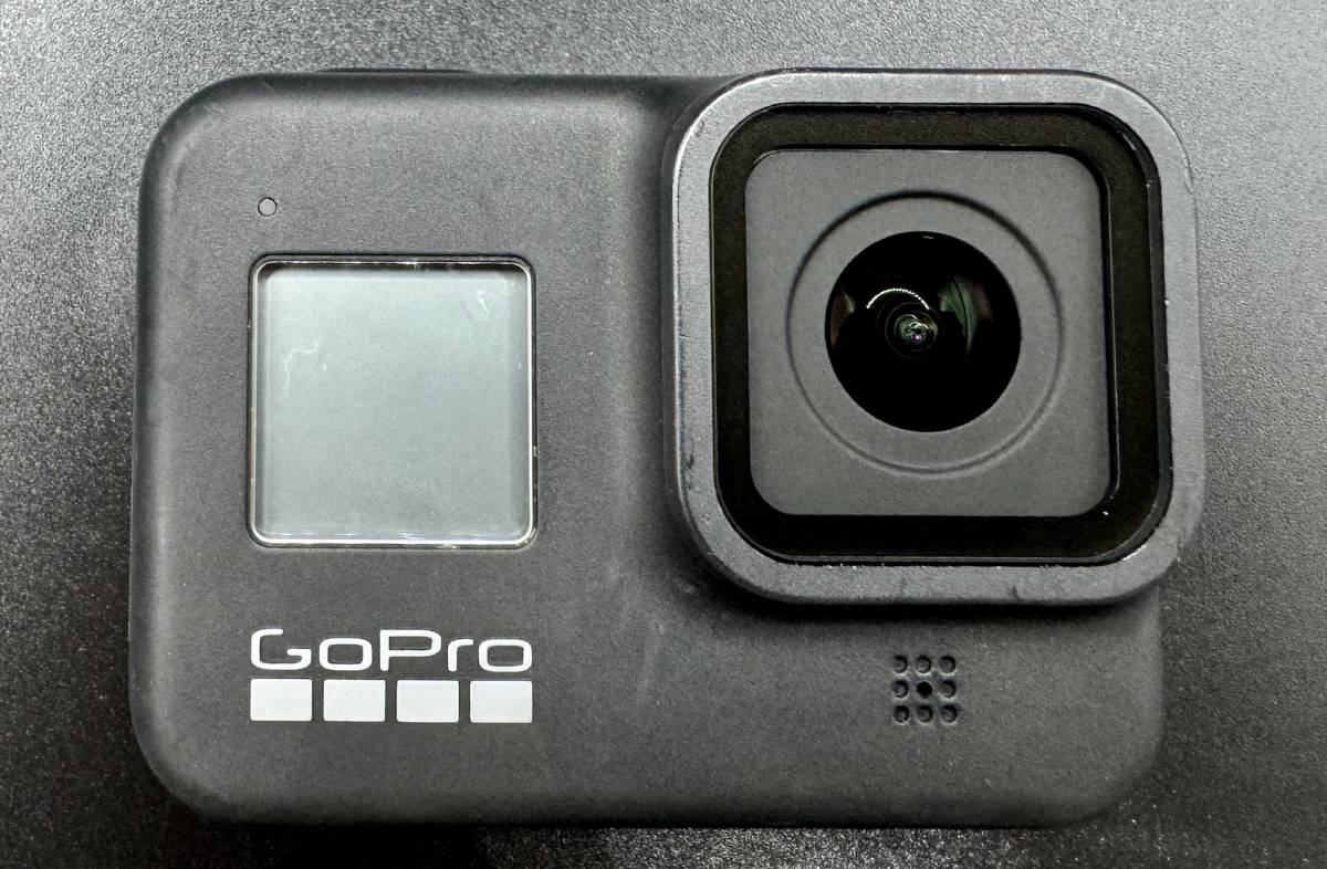 GoPro HERO8 BLACK バッテリー2個・複数の付属品セット【中古