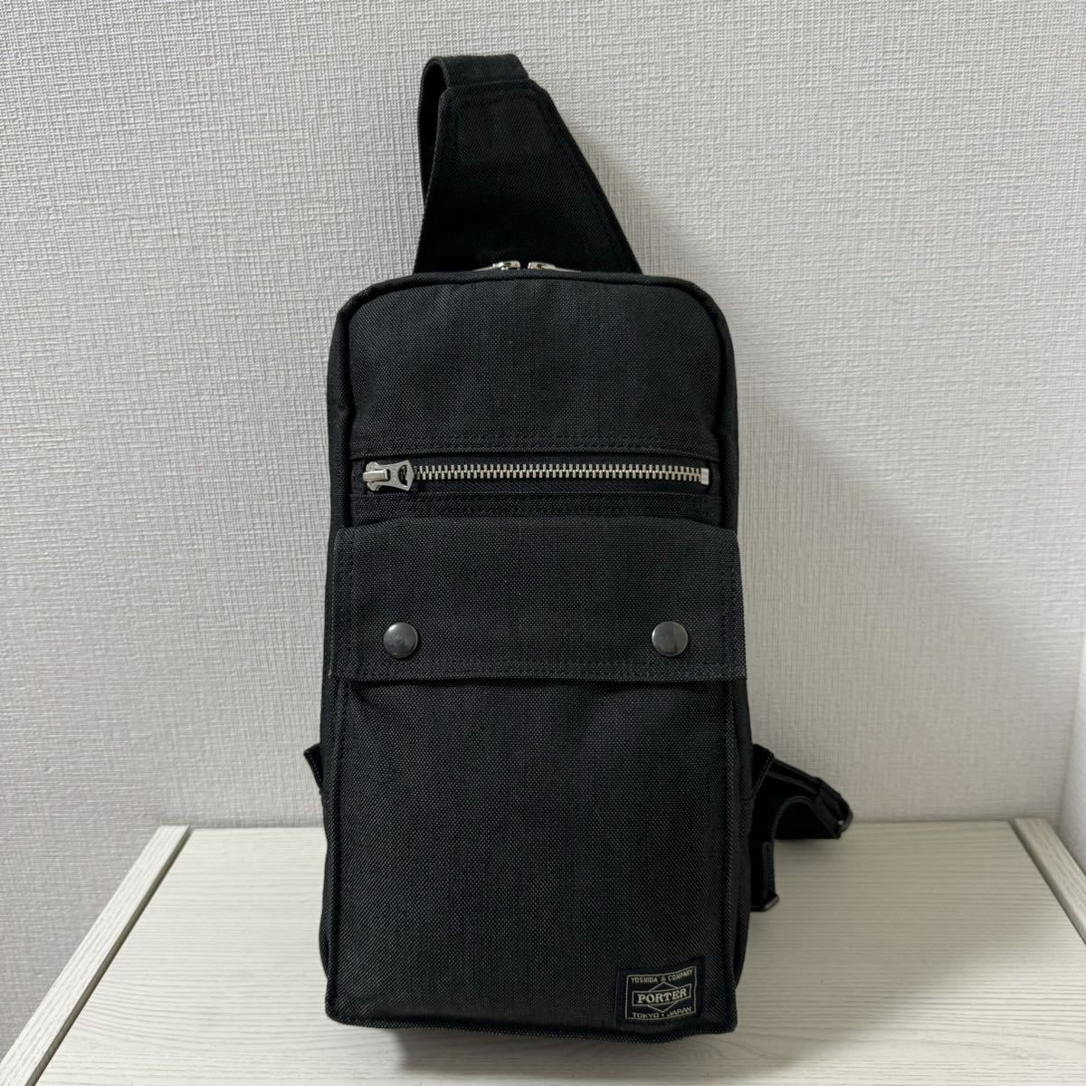 【新品同様】定価33,000円 PORTER ポーター スモーキー SMOKY ボディバッグ 592-07531 ブラック　黒　ワンショルダー　ウエスト_画像1