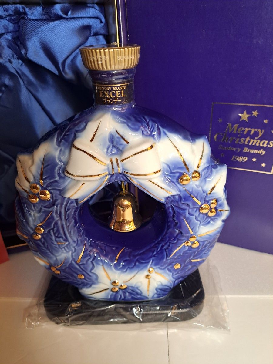 クリスマス リース形ボトル サントリーブランデーEXCEL 700ml クリスマス リース形ボトル サントリーブランデーEXCEL 700ml